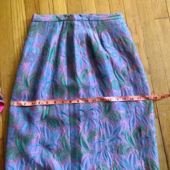 50s-60s Vintage Lucinda of California Iridescent Floral Skirt Suit - Picture 8 of 14